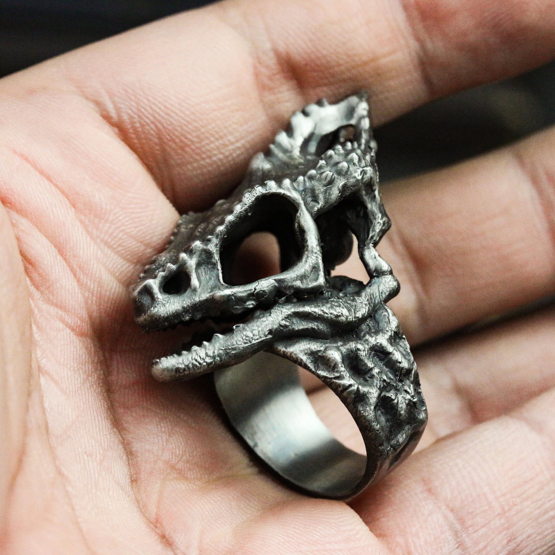 Chameleon skull 925 silver ring, black silver ring, animal skull, reptile ring, gothic dark ring - SATANHORN