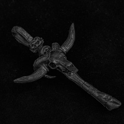 Sheep Head Pendant Totem Cross Silver Pendant Polished Skull Animal Personality Sheep's Hoof Brass Left Pendant Retro All Black