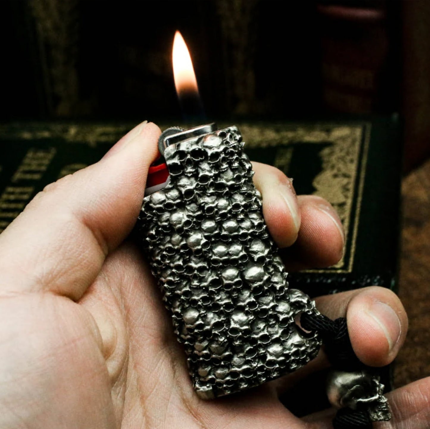 Silver/Brass skull custom Lighter Shell, Bic butane cigar lighter shell, precious and unique lighter gift for men - Handmade