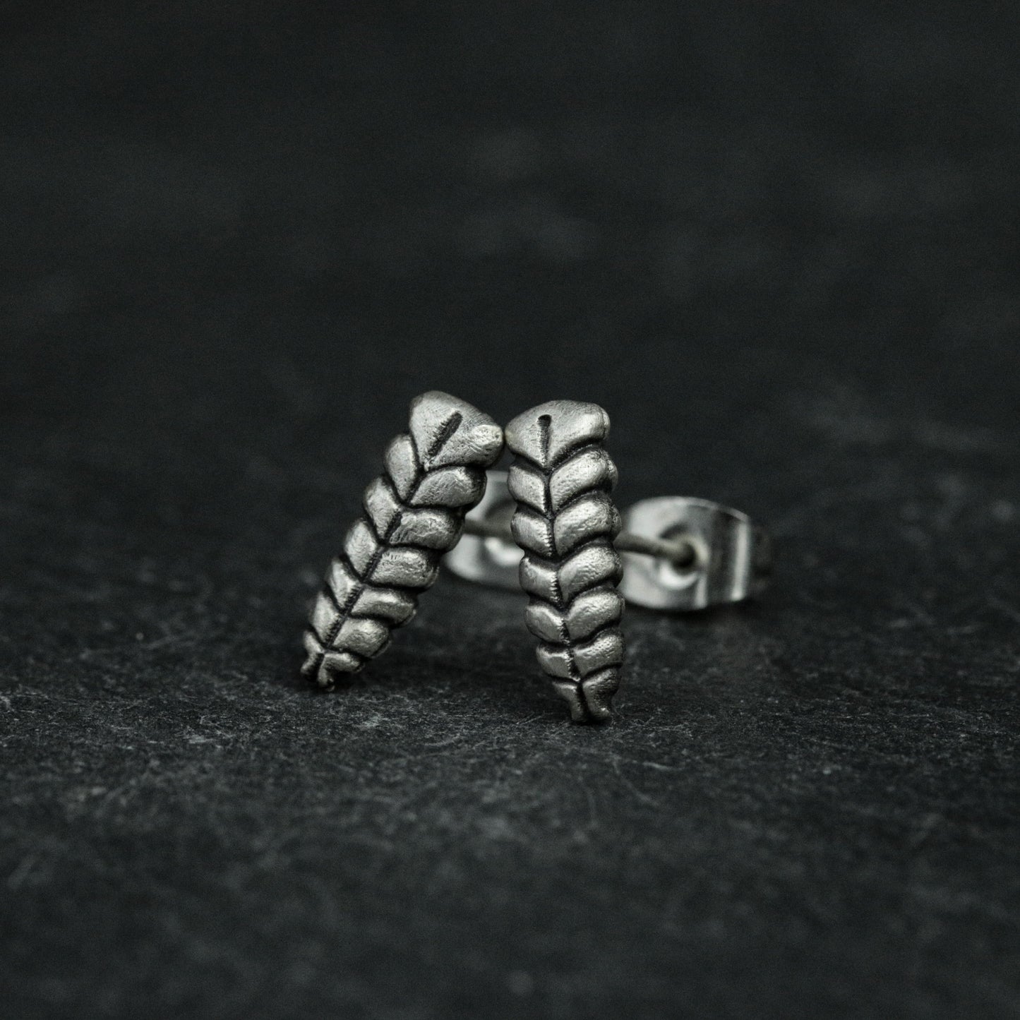 Sterling silver wheat ear studs, wheat ear studs, wheat accessories, delicate ear studs, small ear studs, gifts for her