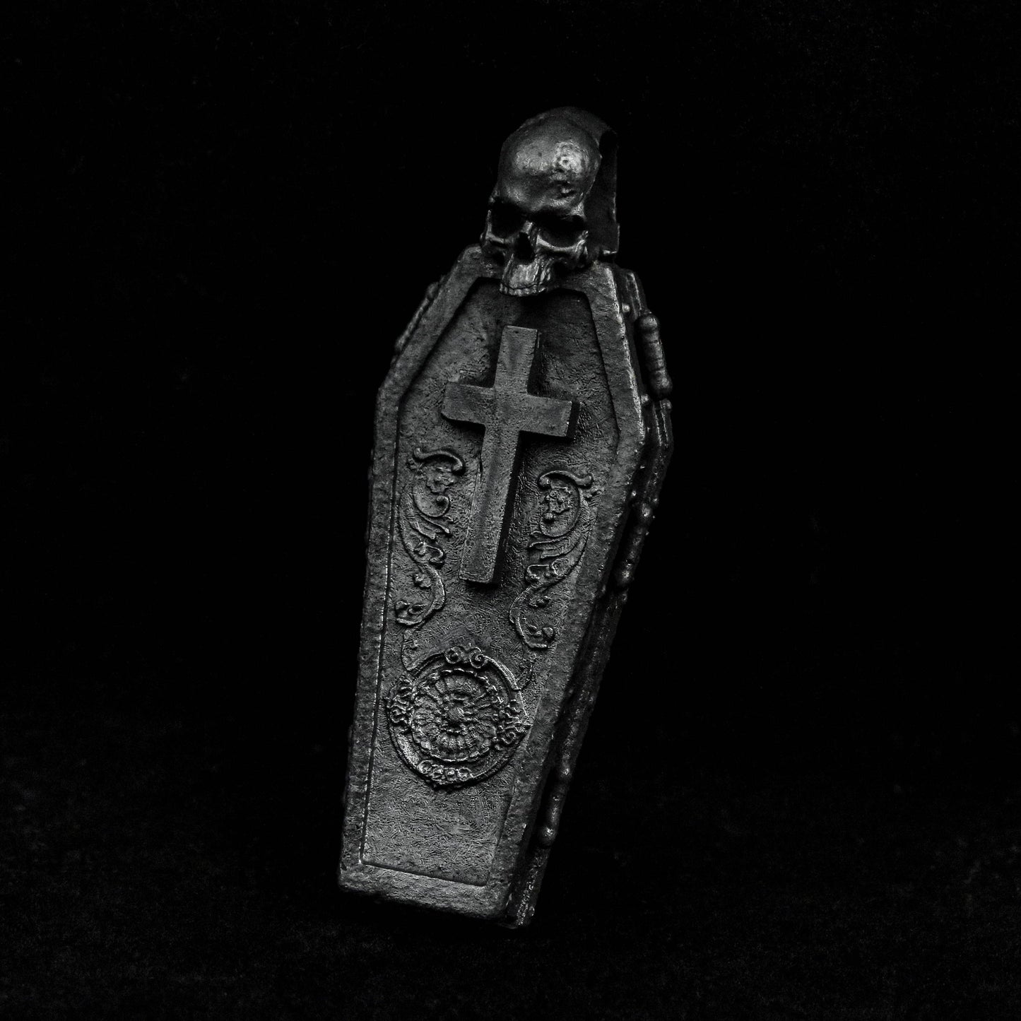 Skull Pendant Holy Coffin Brass Cross 925 Silver Pendant European and American Style Mascot Totem