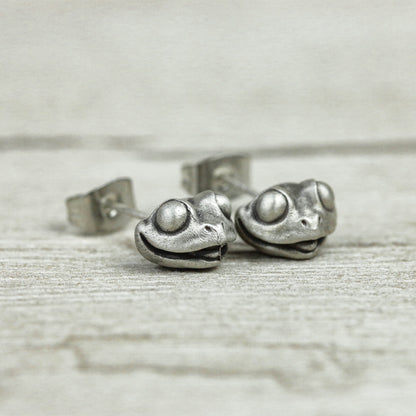 sterling silver frog earrings, frog jewelry, frog earrings, lucky jewelry, good luck jewelry, gift for her, gift for him