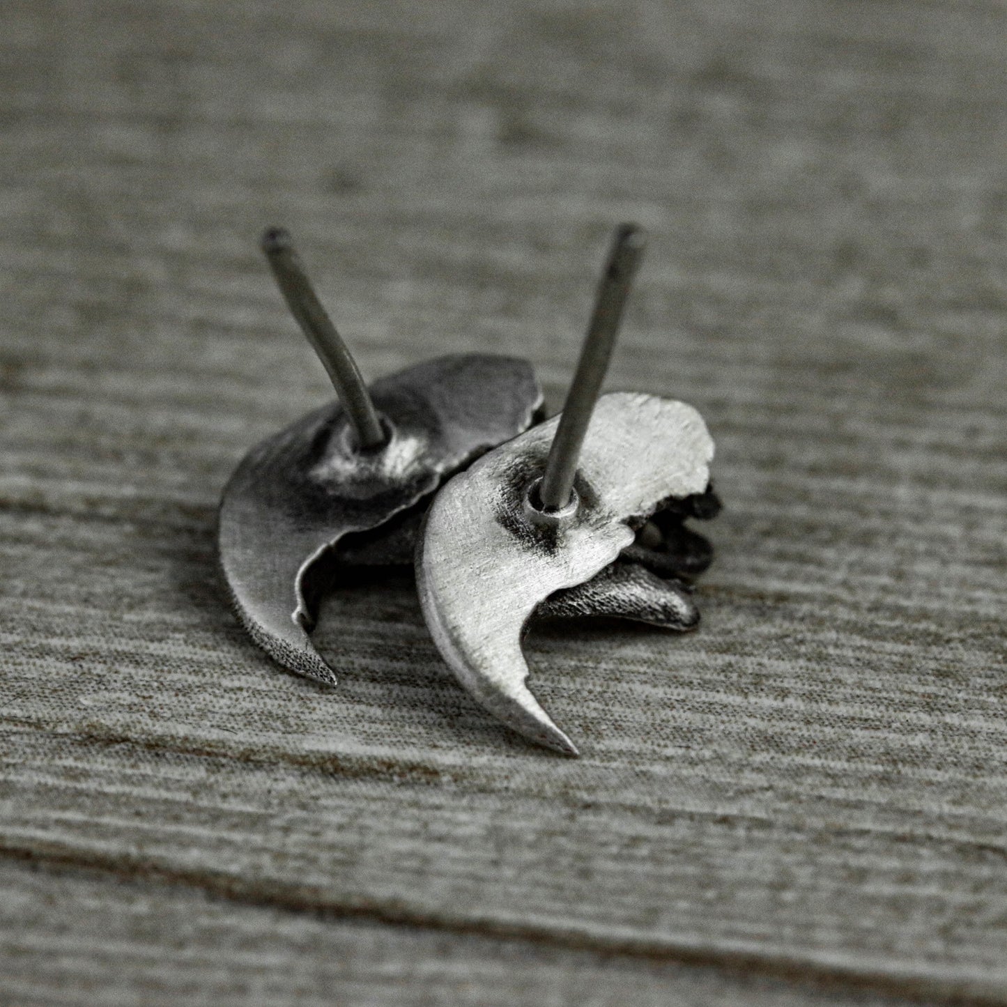 Parrot 925 silver earrings, small animal silver earrings, forest animals cute minimalist design earrings gift