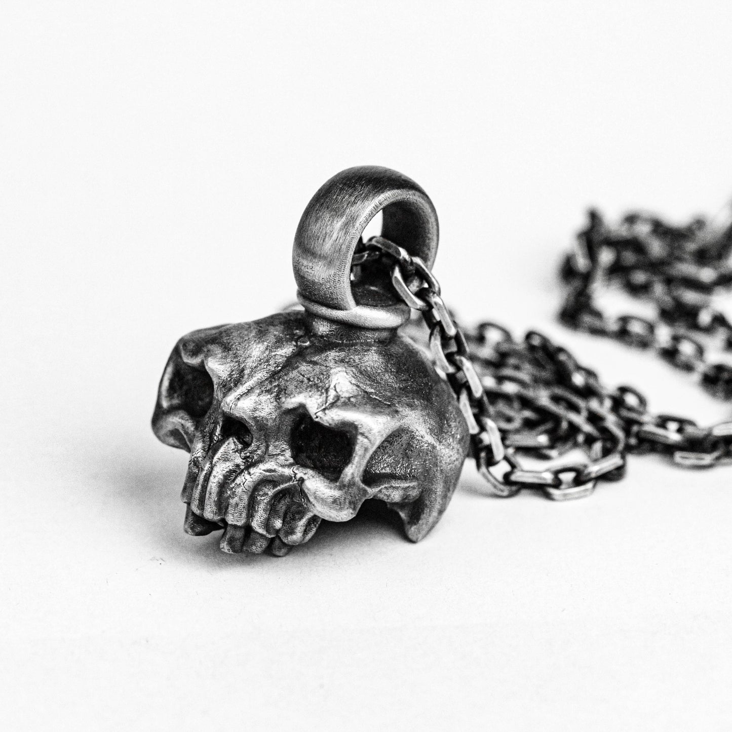 Alien Pendant, Skull Brass Pendant, Skull Pendant, Skull Silver, Jawless Jewelry, Vintage Pendant, Moon Jewelry, Silver for Men and Women