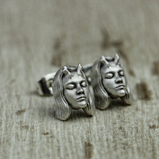 Dragon Girl Stud Earrings, Dragon Stud Earrings, Gifts for Girlfriend, Exquisite Stud Earrings, Small Stud Earrings, Simple Stud Earrings