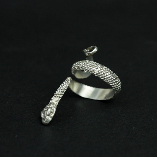 925 silver circling snake ring, viper ring, snake ring, silver snake ring, animal ring, gift for her