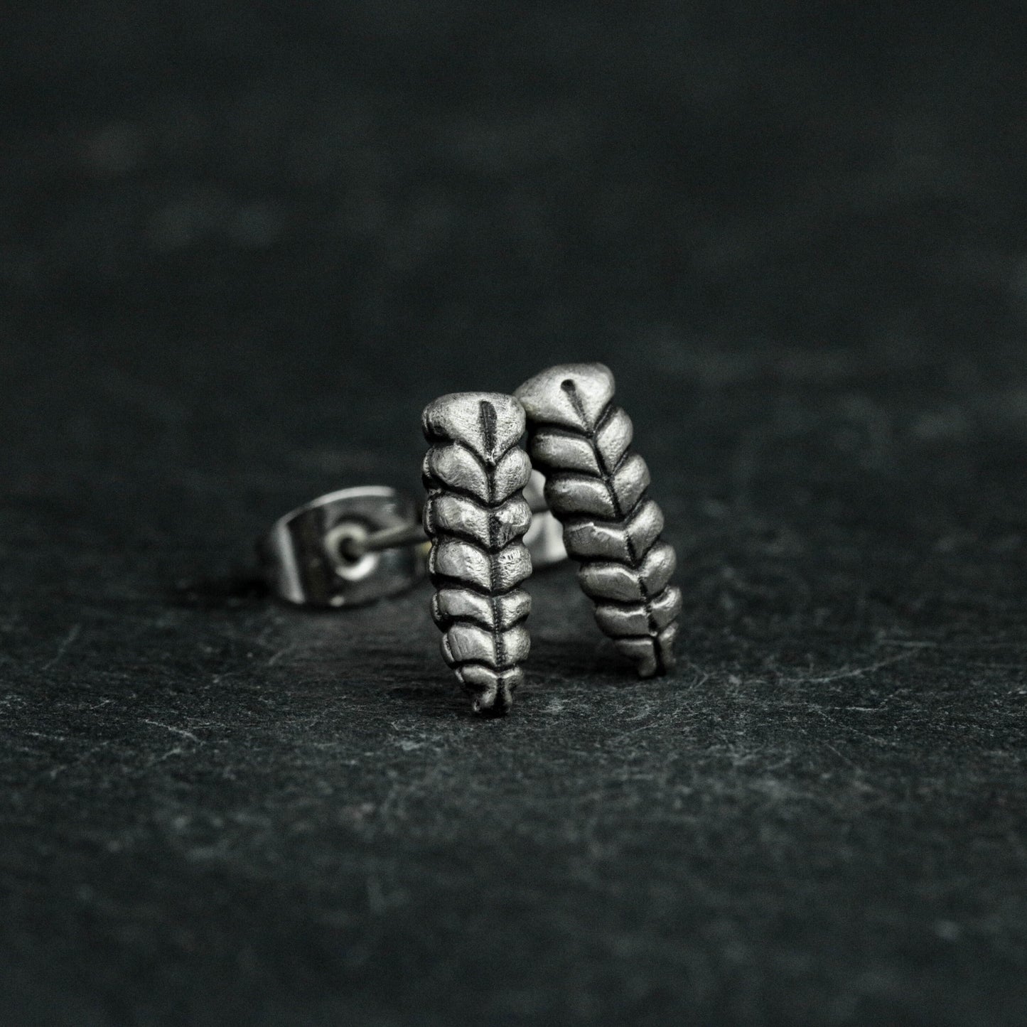 Sterling silver wheat ear studs, wheat ear studs, wheat accessories, delicate ear studs, small ear studs, gifts for her