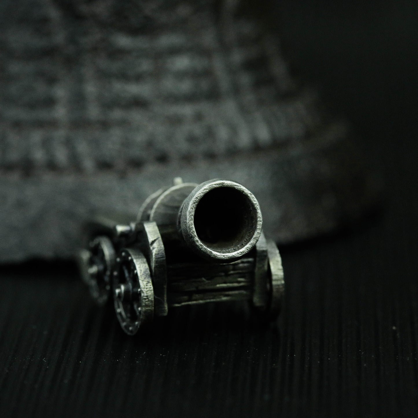 925 silver soul cannon pendant, skeleton chariot pendant, antique hand-carved cannonball pendant, miniature souvenir civil war toy pendant