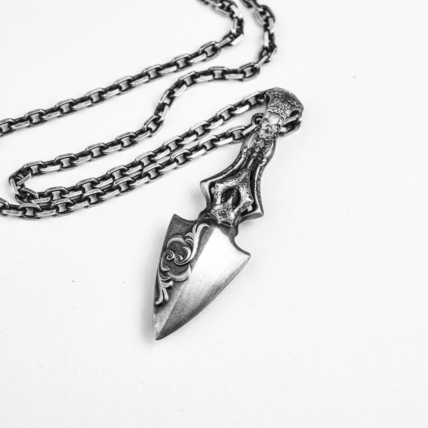 Spear of Longinus Pendant, Spear of Destiny Brass Pendant, Chain Blade Charm, Contradictory Keychain, Arrowhead Jewelry