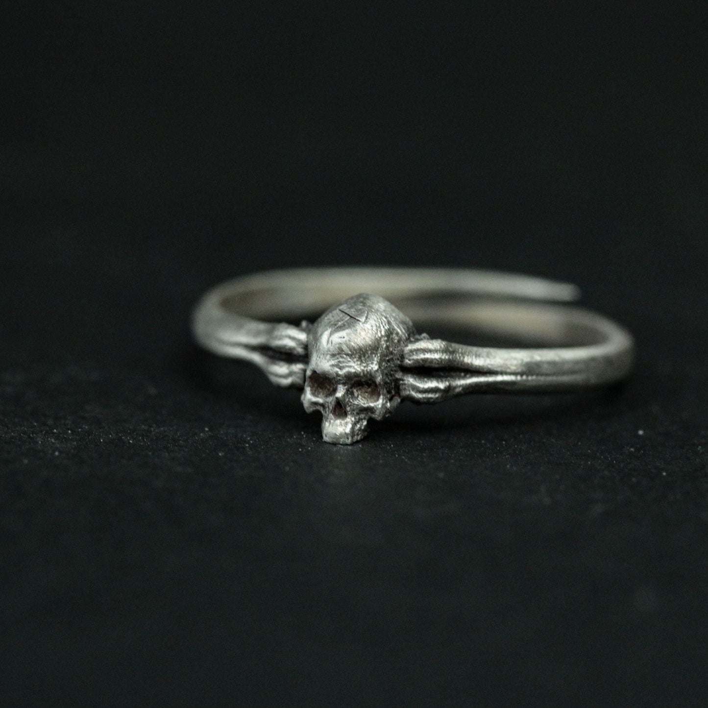 925 sterling silver skull ring, exquisite skull ring, skull jewelry, gift for her, ring for her,adjustable ring