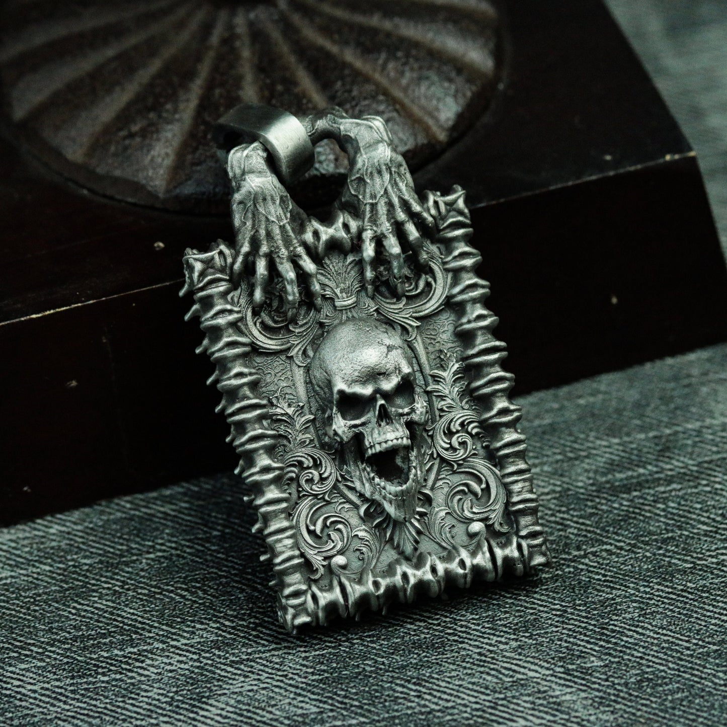 Inferno oil painting 925 silver pendant necklace, ghost claw skull silver pendant gift, gothic skull large pendant