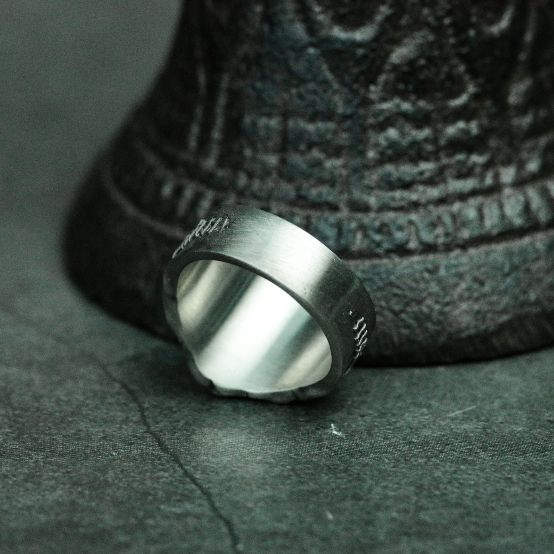 Stitched skull 925 silver ring, Hell's Gate ring, cracked gothic skull ring dark gift - SATANHORN