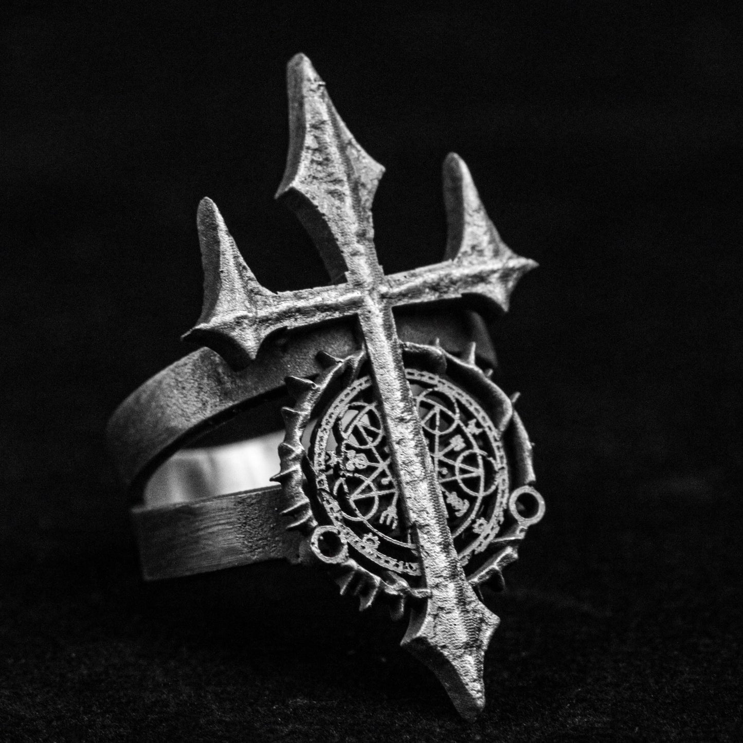 Hell's Sigh Ring, Inverted Cross Ring, Devil's Symbol Silver Ring, Brass Openwork Design Ring, Adjustable Size Ring, Salvation Jewelry