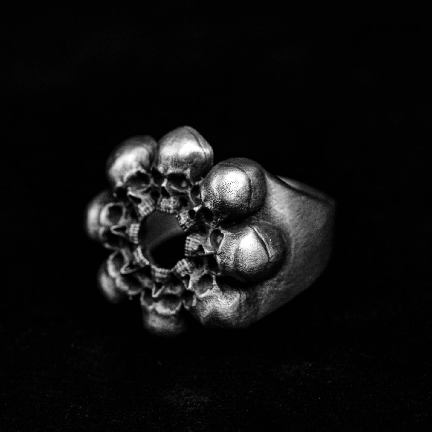 Multiple skull ring. Original new product ring, 925 sterling silver men's ring, rock trend silver jewelry, stitching skull ring