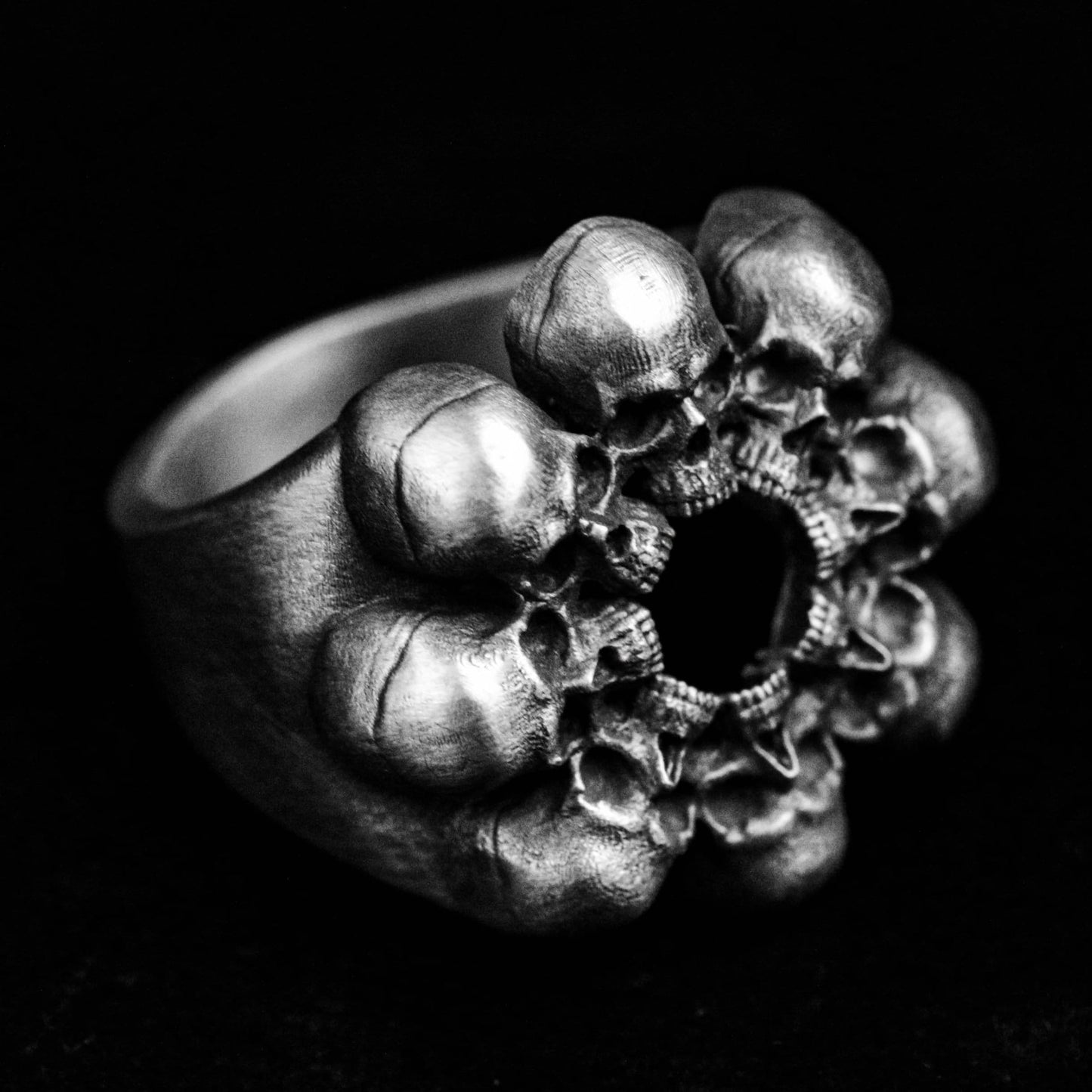 Multiple skull ring. Original new product ring, 925 sterling silver men's ring, rock trend silver jewelry, stitching skull ring