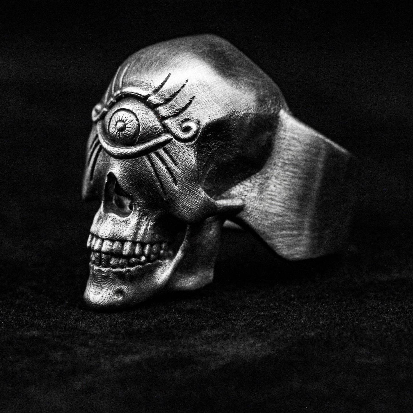 Hell's Eye Addiction Ring, Skull Brass Ring, Inlaid Silver Ring, Faceless Mask Ring, Warrior Personality Ring, Single Eye Single Ring