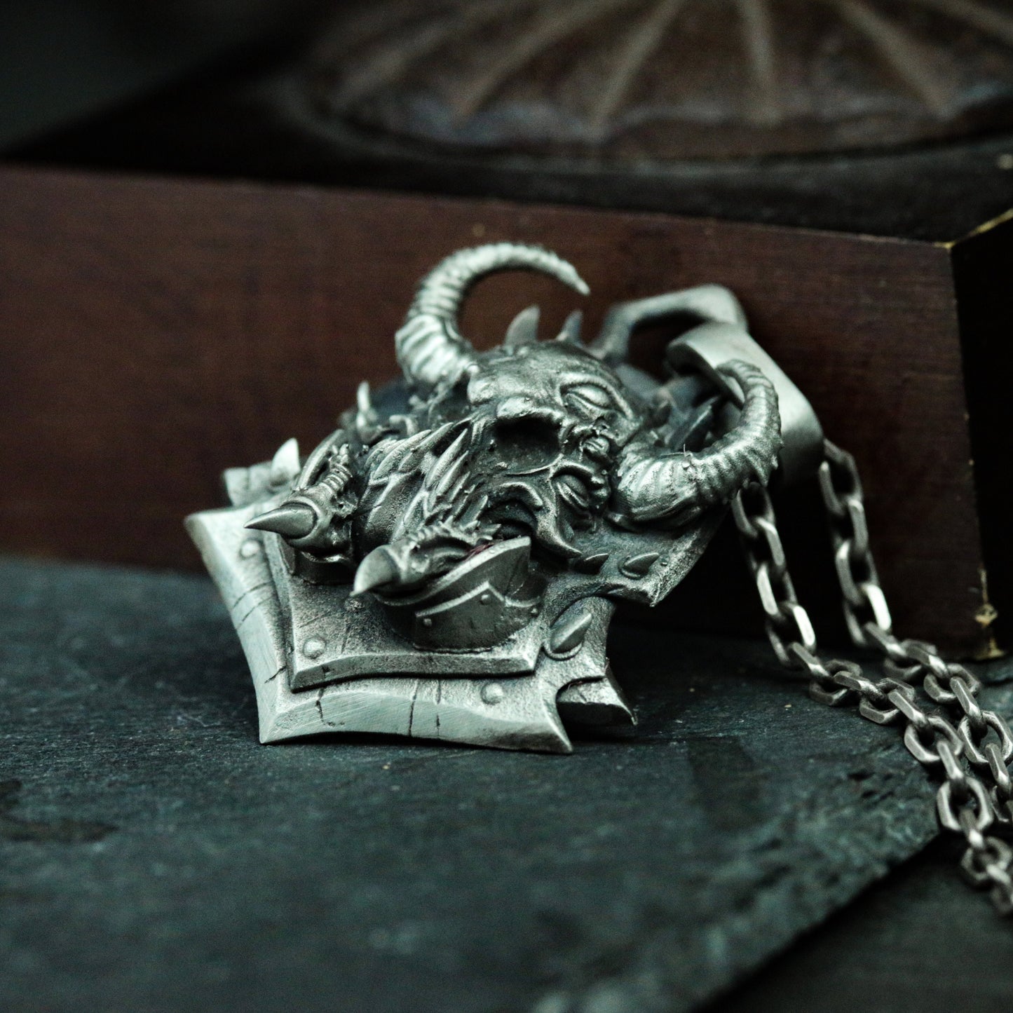 Cthulhu Demon 925 Silver Pendant Necklace - Cthulhu's Armor Helmet - Gothic Mythology Silver Pendant Jewelry