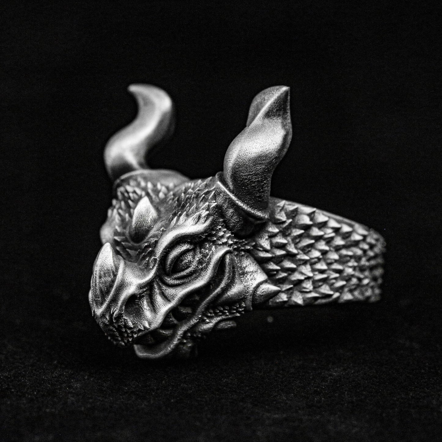 Wretched Dragon Ring-Handmade Dragon Ring-Dragon Skull-World of Warcraft-Handmade-Sterling Silver Dragon Ring Men-Gothic Jewelry