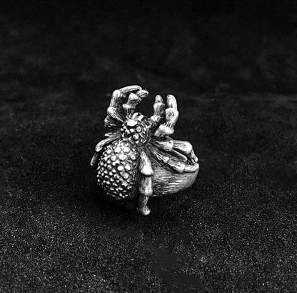 Large Spider Ring - Hand Cast Spider Ring - Realistic Spider Ring for Men - Vintage Creative Spider Jewelry - Sterling Silver Insect Ring.