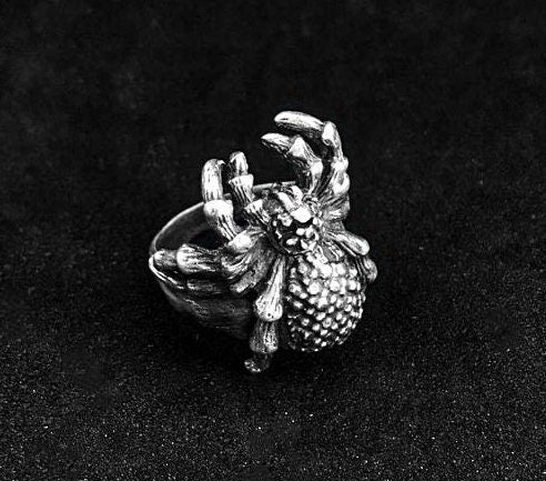 Large Spider Ring - Hand Cast Spider Ring - Realistic Spider Ring for Men - Vintage Creative Spider Jewelry - Sterling Silver Insect Ring