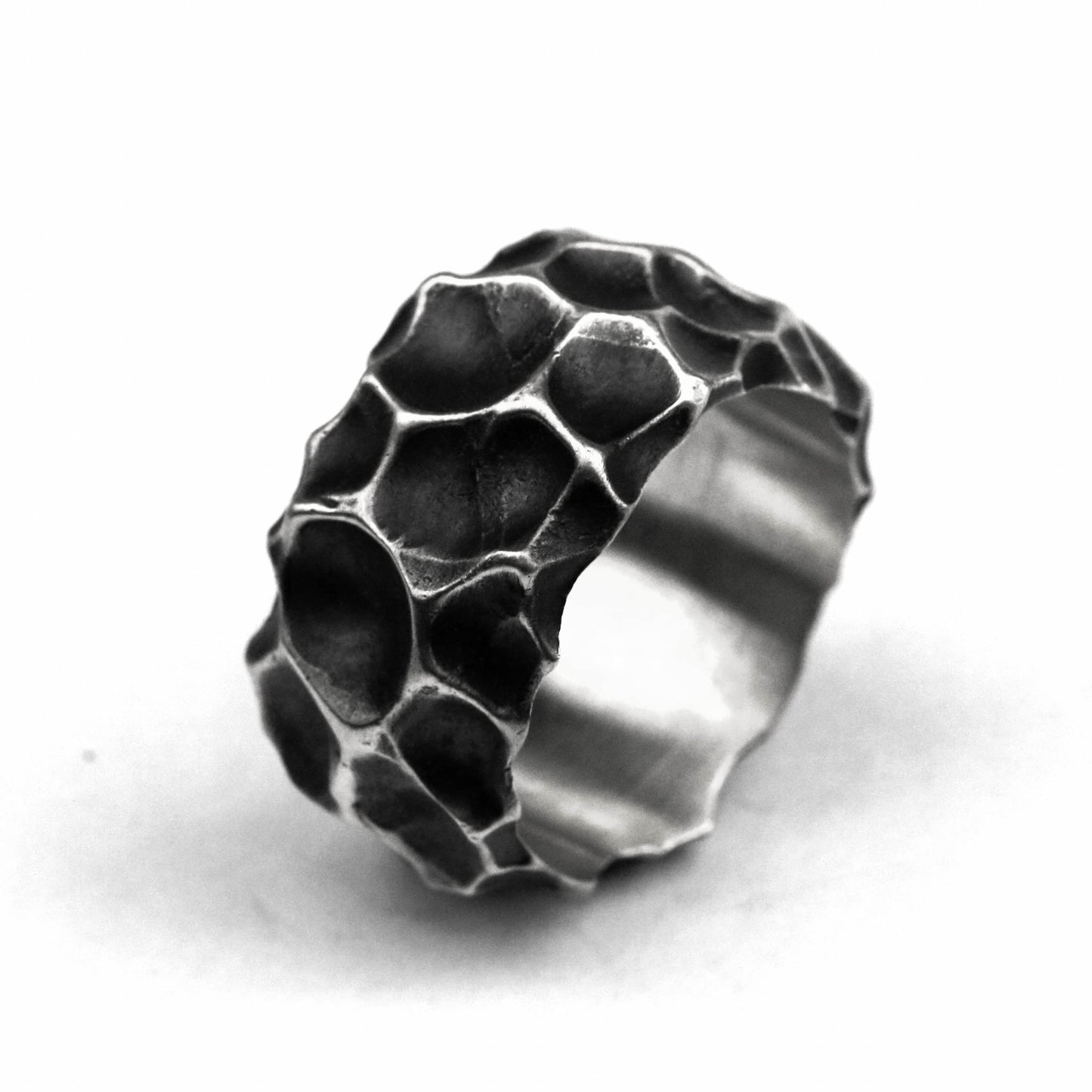 Hammer ring crater ring volcanic stone ring couple brass craftsman making jewelry