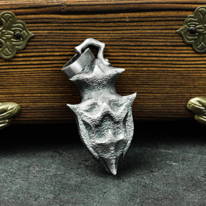 Eye of Cthulhu 925 Silver Pendant Necklace - Soul Totem of Cthulhu - Mythical Octopus Pendant