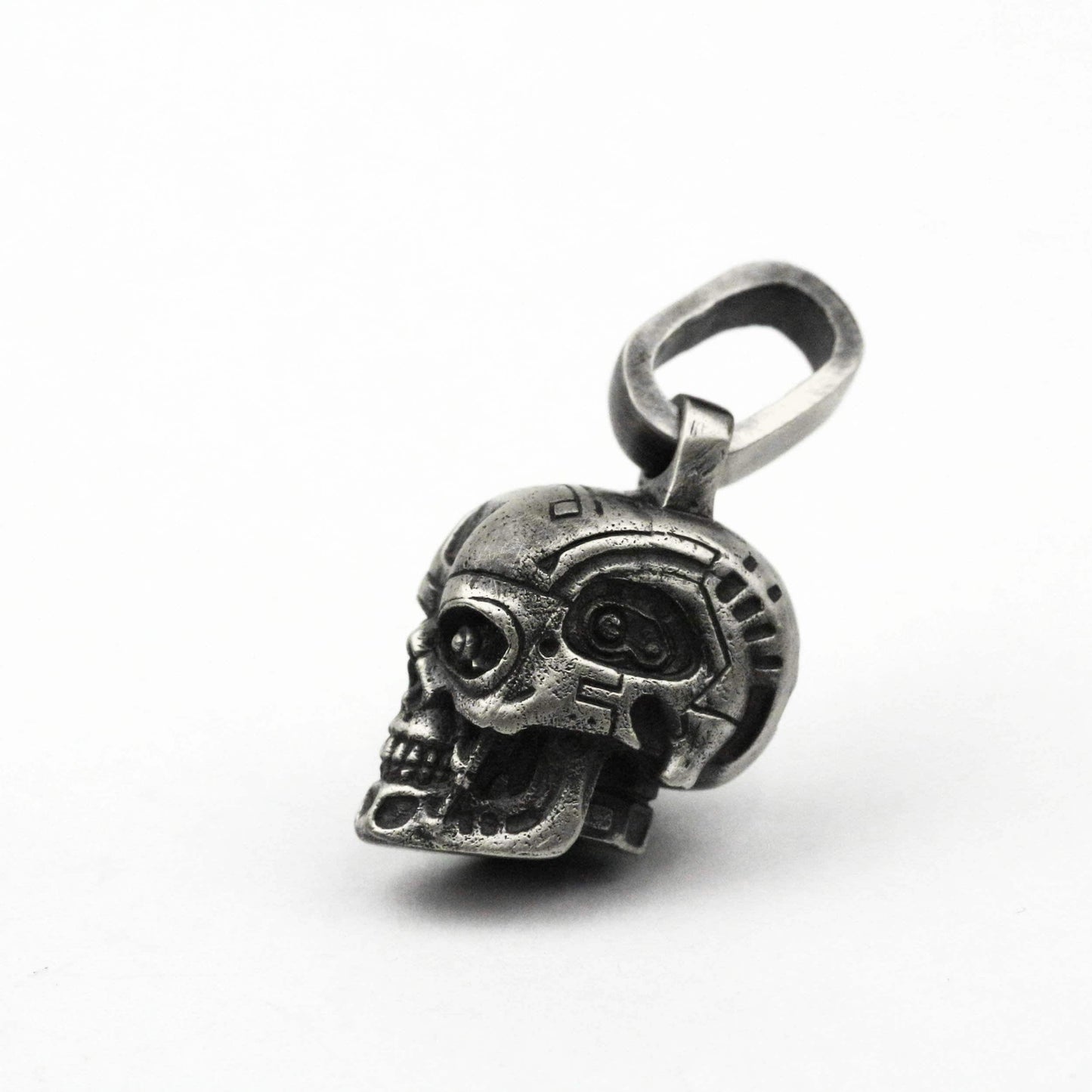 925 silver Terminator T-800 Pendant Charm Necklace Men's Jewelry Skull Robot Pendant Retro Brass Keychain Handmade Jewelry