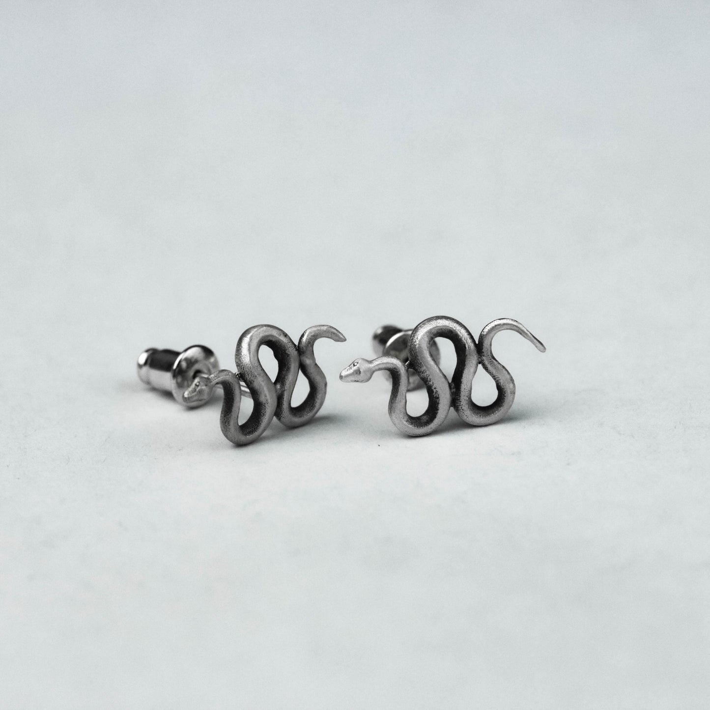 A pair Snake 925 silver earrings, animal silver earrings, handmade gift personalized charm venomous snake earrings