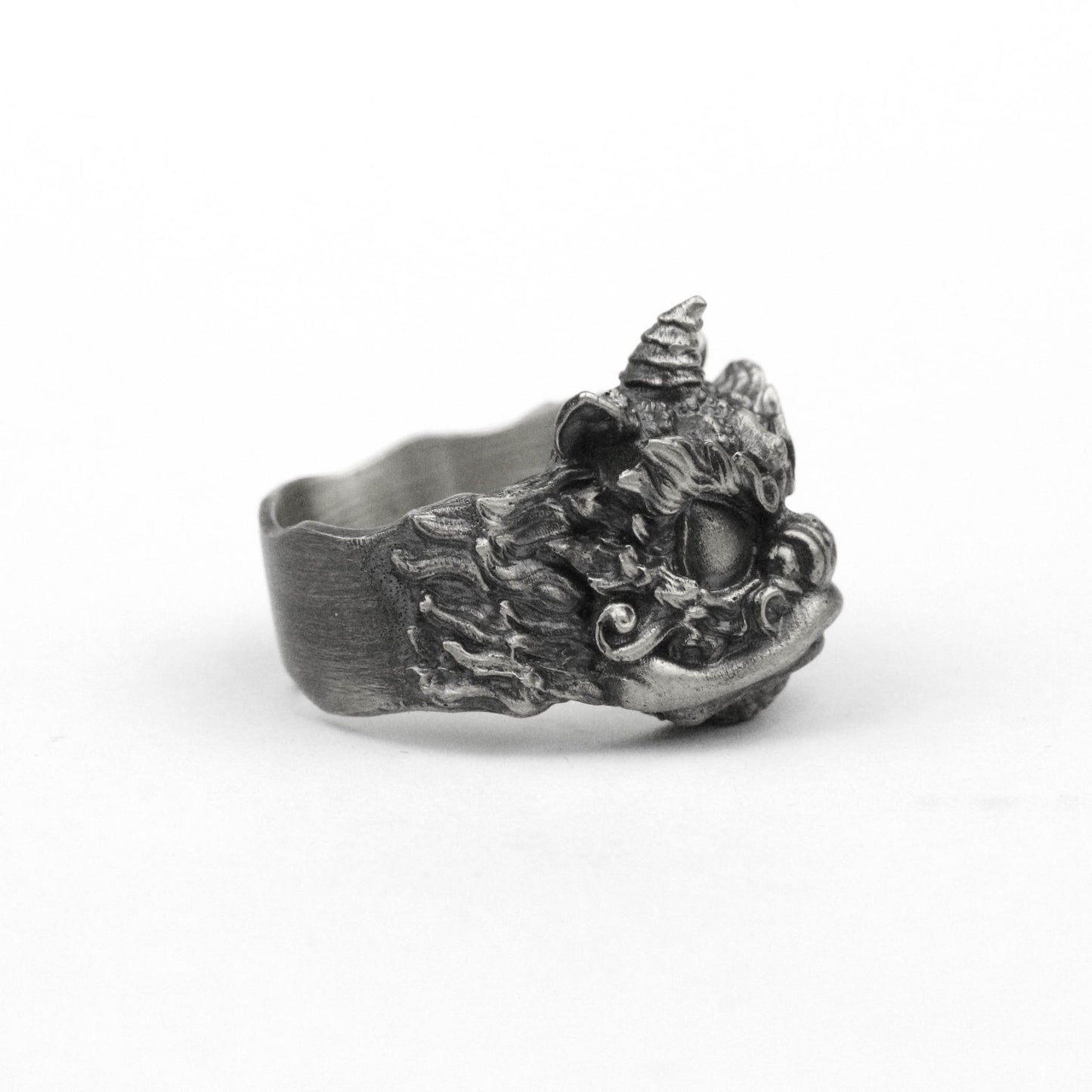 brave troops ring Pixiu ring dragon ring Chinese lion ring fantasy dragon jewelry craftsman making Buddhist brass jewelry