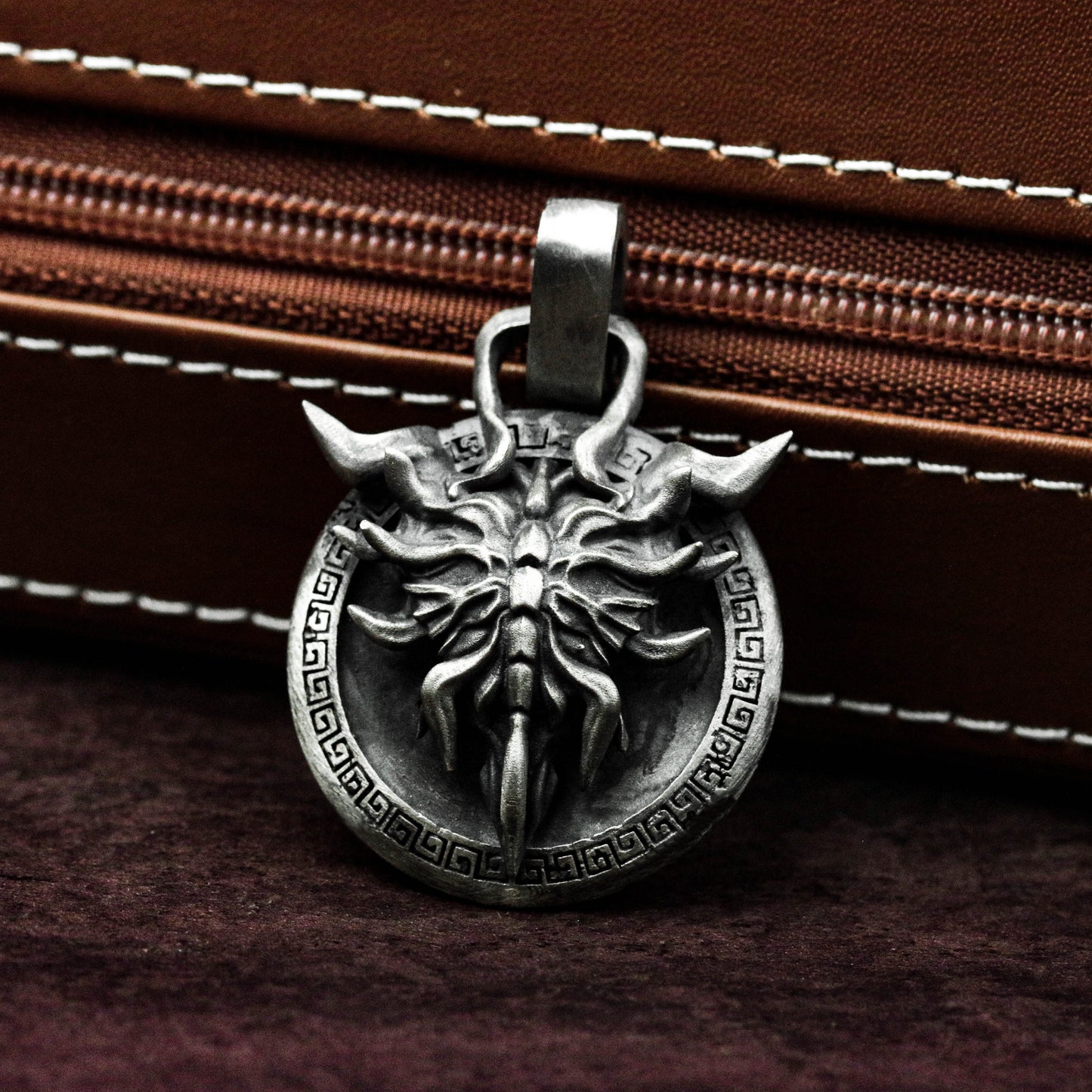 Round bone spur battle shield pendant, silver pendant, bone spur shield jewelry, sterling silver brass jewelry gifts for groomsmen-handmade