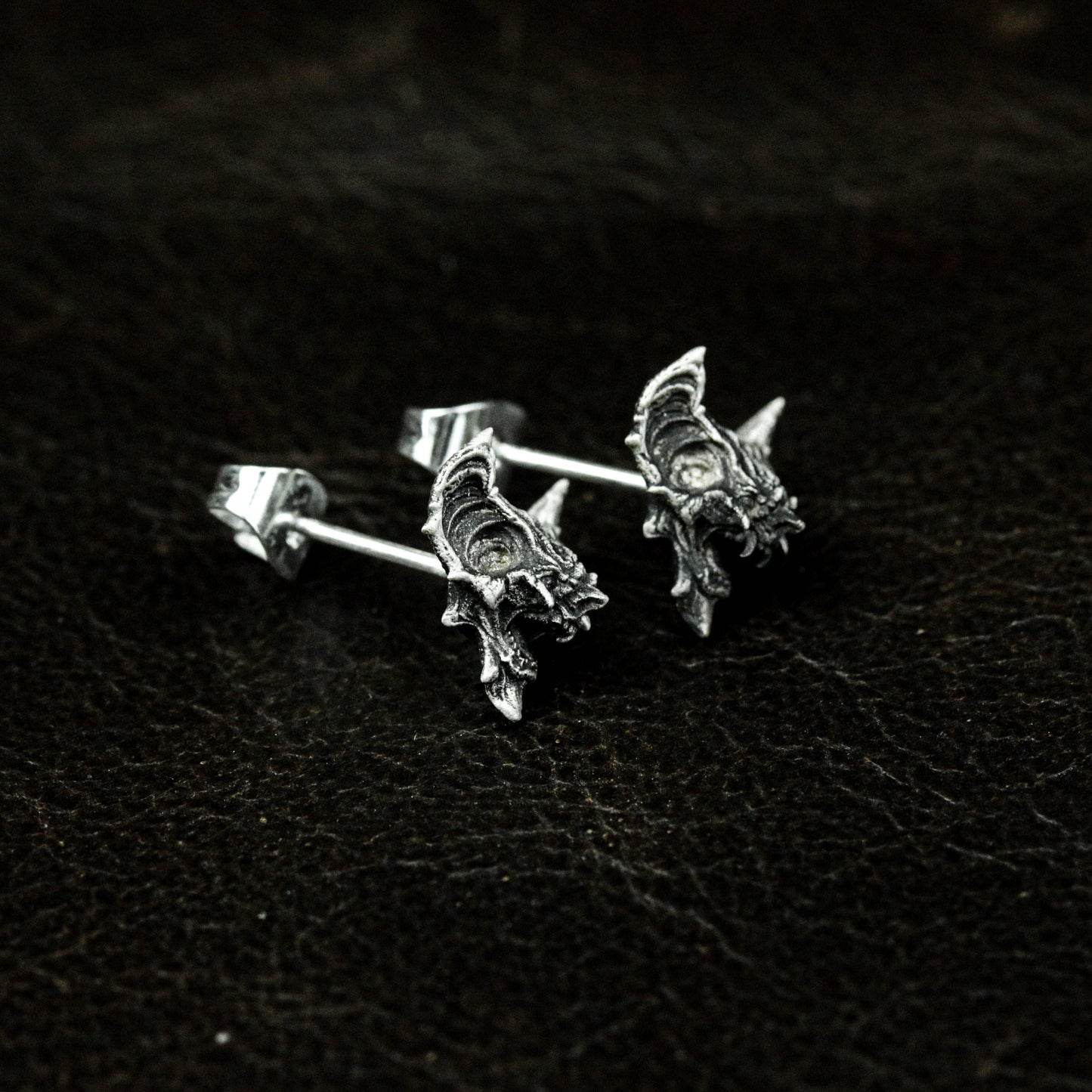 Bat gargoyle earrings, bat silver earrings, bat jewelry, personalized silver jewelry, gift for best man - handmade