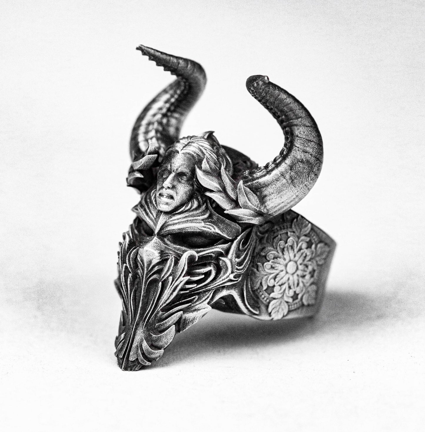 Evil Soul Helmet Ring - Mystery Gift - Art Nouveau - Cyberpunk Mask - Samurai Helmet Ring - Tactical Helmet Customization