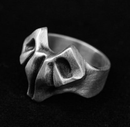 Faceted Goat Head Ring - Geometric Ram Jewelry - Sterling Silver Sheep Ring - Handmade Abstract Goat Head Gift - Ram Skull.